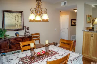 Photo #6: 240007233 Listing