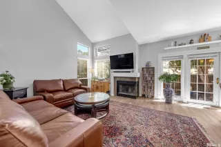 Photo #5: 240007383 Listing 