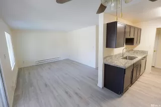 Photo #2: 240007428 Listing