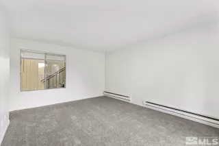 Photo #4: 240007487 Listing