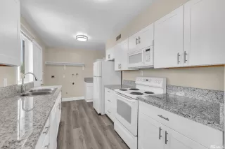 Photo #1: 240007508 Listing