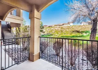 Photo #2: 240007543 Listing