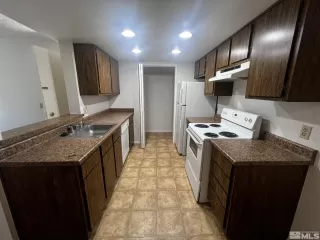 Photo #1: 240007579 Listing