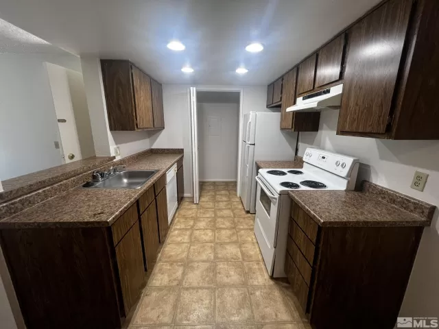 MLS: 240007579 Condo For Sale