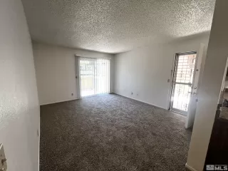 Photo #2: 240007579 Listing