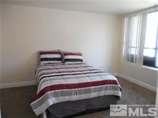 Photo #5: 240007585 Listing 