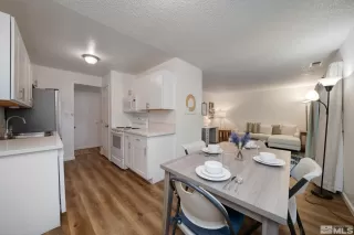 Photo #1: 240007688 Listing