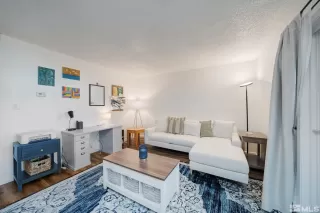 Photo #5: 240007688 Listing