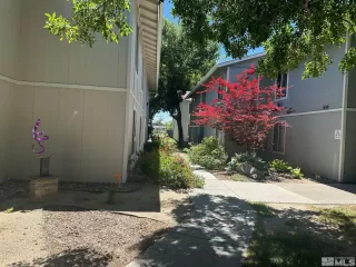 Photo #3: 240007701 Listing