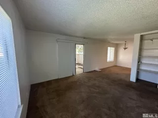 Photo #5: 240007701 Listing