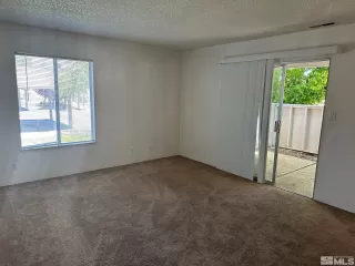 Photo #6: 240007701 Listing