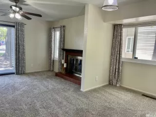 Photo #5: 240007736 Listing 