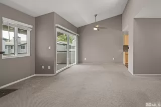 Photo #5: 240007827 Listing 