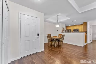 Photo #2: 240007840 Listing 