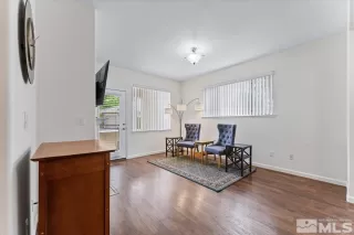 Photo #4: 240007840 Listing 