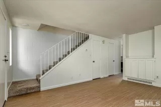 Photo #5: 240007871 Listing 