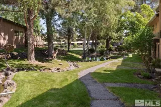 Photo #3: 240007952 Listing