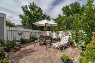 Photo #3: 240008126 Listing