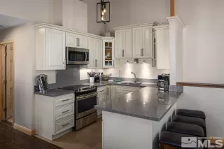 Photo #4: 240008183 Listing 