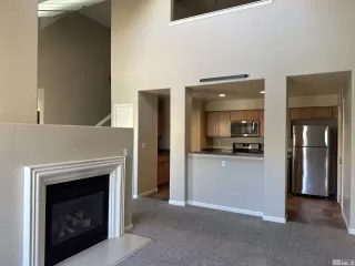 Photo #3: 240008459 Listing 