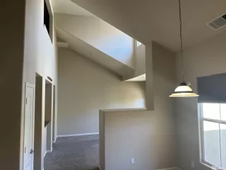 Photo #6: 240008459 Listing 