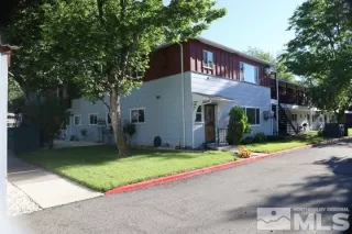 Photo #3: 240008756 Listing 