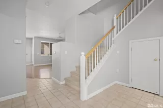 Photo #3: 240008770 Listing