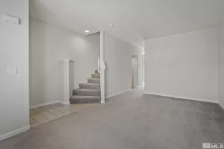 Photo #4: 240008780 Listing 