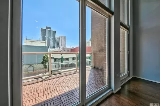 Photo #2: 240008784 Listing