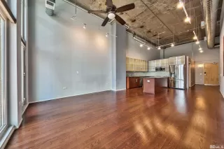 Photo #6: 240008784 Listing