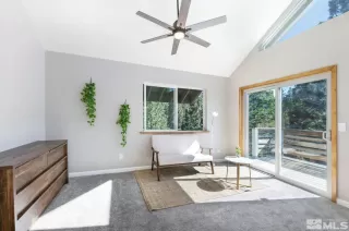 Photo #1: 240008804 Listing 