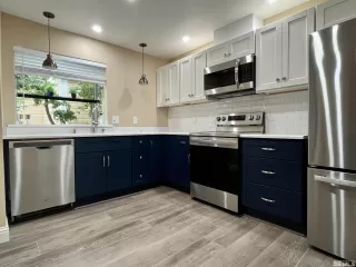 Photo #1: 240008899 Listing