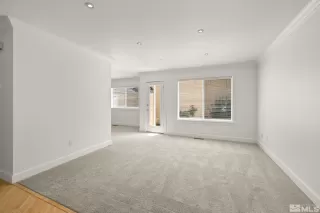 Photo #6: 240008978 Listing