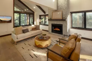 Photo #3: 240009219 Listing