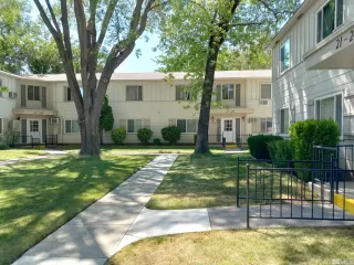 Photo #2: 240009242 Listing