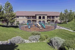 Photo #3: 240009329 Listing