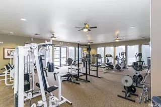 Photo #6: 240009329 Listing