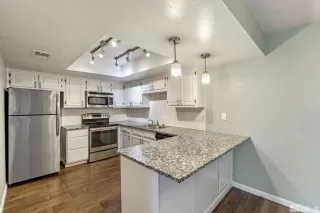 Photo #1: 240009387 Listing