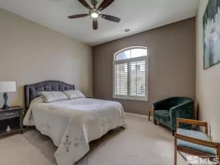 Photo #4: 240009451 Listing