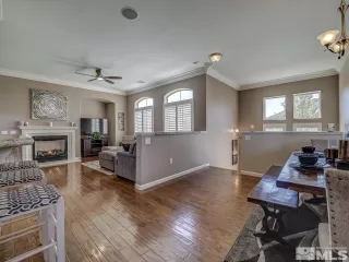 Photo #6: 240009451 Listing