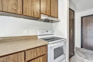 Photo #6: 240009590 Listing