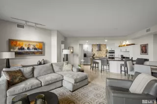 Photo #2: 240009730 Listing