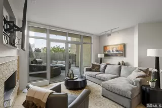 Photo #4: 240009730 Listing