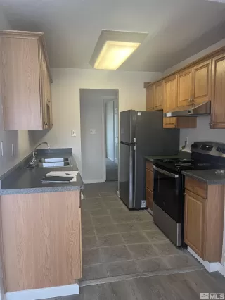 Photo #2: 240009802 Listing