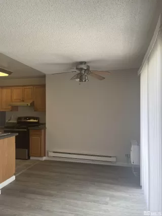 Photo #4: 240009802 Listing