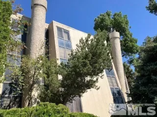 Photo #1: 240009836 Listing