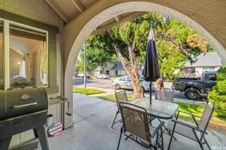 Photo #4: 240009877 Listing