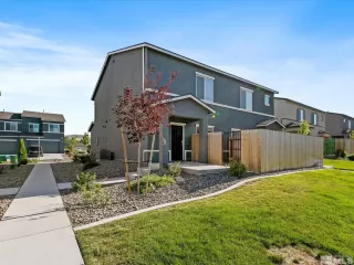 Photo #2: 240010033 Listing 