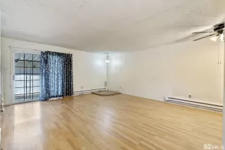 Photo #5: 240010140 Listing