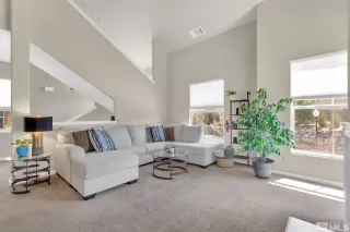 Photo #2: 240010202 Listing 